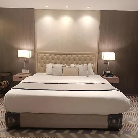 Highway Andheri East Hotel Mumbai
