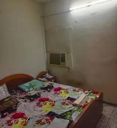 Estate Borivali West Guest house