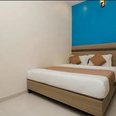 Time Gold Near Domestics Airport 2*
