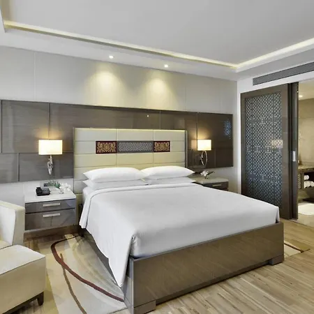 Hotel Jw Marriott Sahar Airport 5*