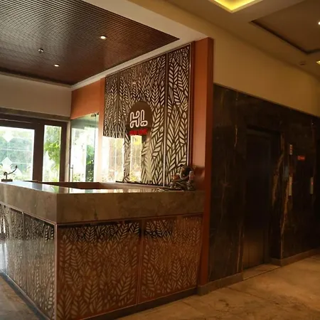 Muza Fisco 3* Mumbai