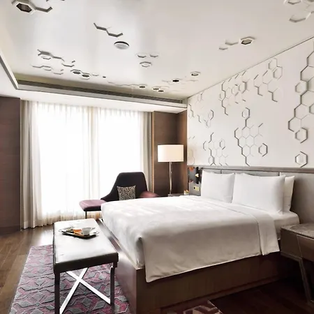 Jw Marriott Sahar Airport Hotel 5*
