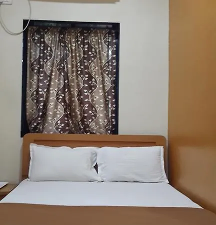Hotel Sanjary *