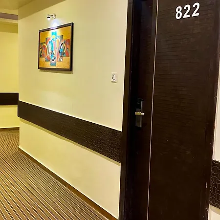 Pearl's Bkc Inn- Near Trade Centre, Visa Consulate Hotel 3*