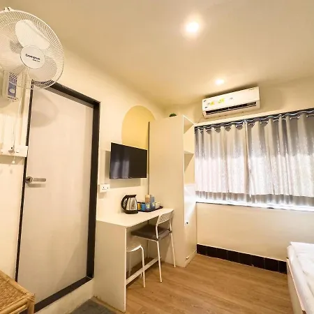 Locomo Og - Work Eat Hostel