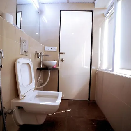 Precious Pearl Hotel Mumbai