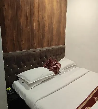 Fortune Hotel 3*