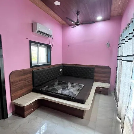 Villa Scenic Royal Palms *