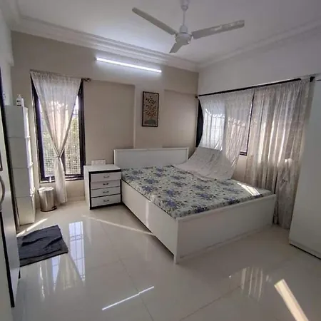 Apartment 3bhk Luxurious Near Bkc