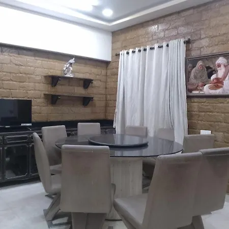 3bhk Luxurious In Linking Road Bandra