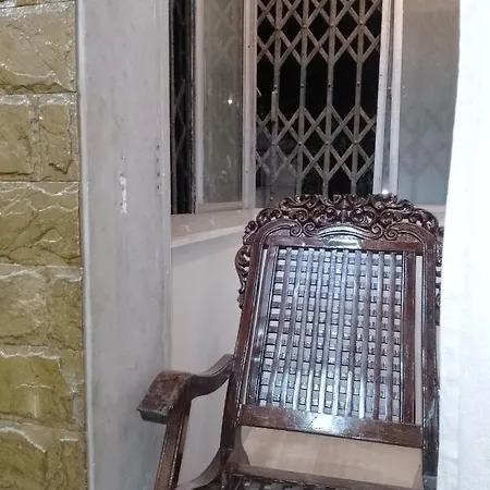 3bhk Luxurious In Linking Road Bandra Apartment Mumbai