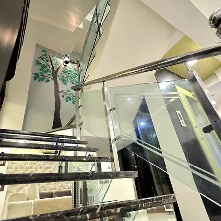 Borivali 4 Bedroom - Gagal *