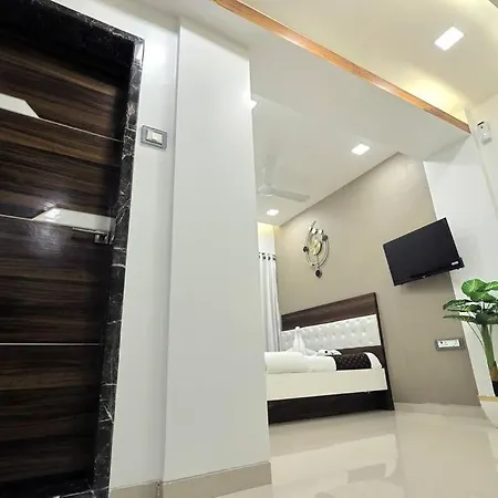 Borivali 4 Bedroom - Gagal Villa Mumbai