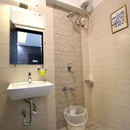 Apartment Iconic 3 Bedroom - Borivali East *