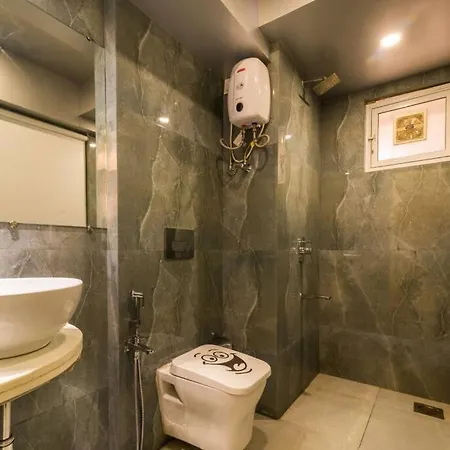 Majesty 4 Bedroom - Upto 12 Guest *