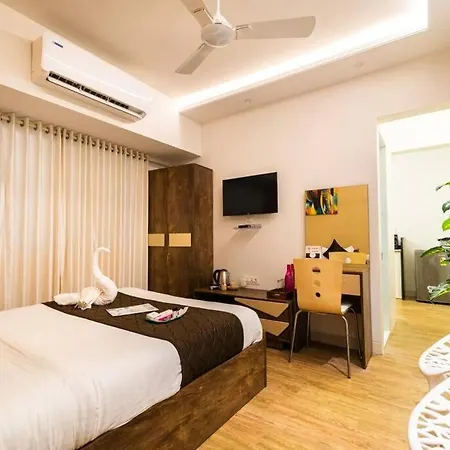 Majesty 4 Bedroom - Upto 12 Guest Mumbai