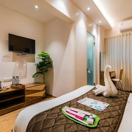 Majesty 4 Bedroom - Upto 12 Guest * Mumbai