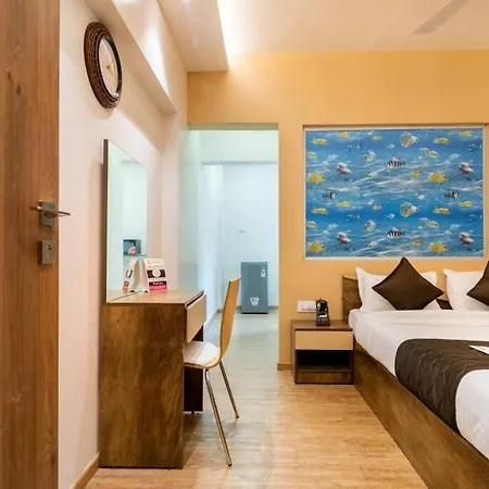 Majesty 4 Bedroom - Upto 12 Guest Apartment Mumbai