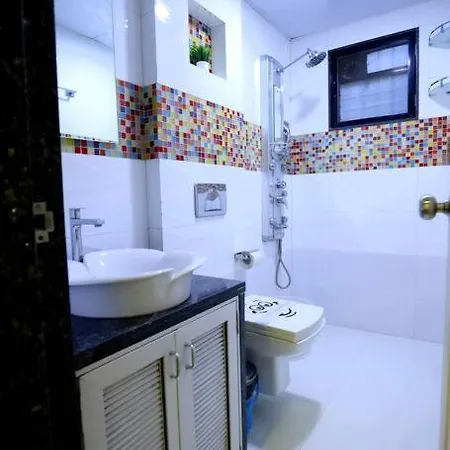 Posh 4.5 Bedroom With Terrace And Pool *