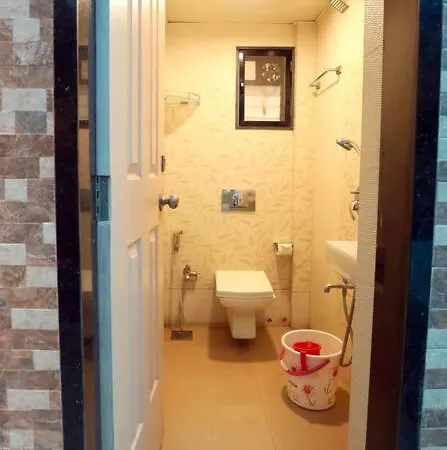 Posh 4.5 Bedroom With Terrace And Pool *