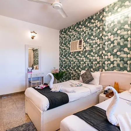 Elegant Duplex For Your Staying Pleasure Mumbai