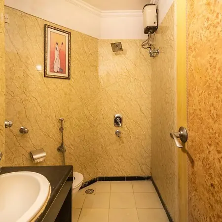 Elegant Duplex For Your Staying Pleasure Apartment *