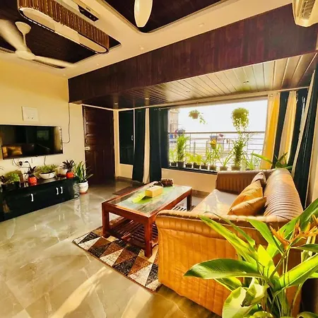 Beach Square * Mumbai