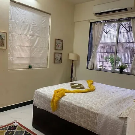Dominos 1 Bhk Apartment, Near Carter Road By Connket Homes Apartment