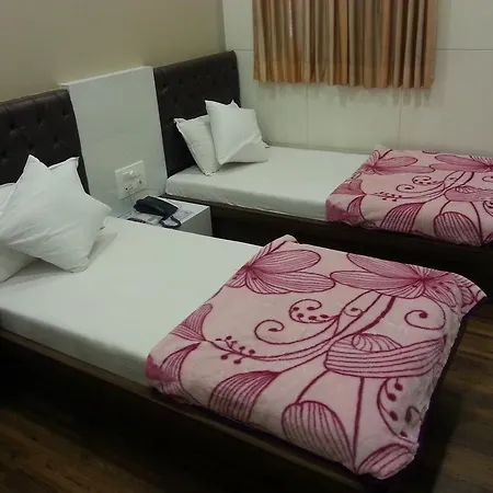 Hotel Oasis Mumbai