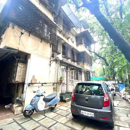 Arora Bhavan 1a, Khar West By Connekt Homes