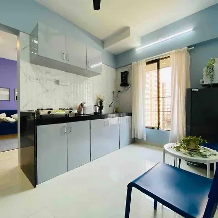Apartment Pali Carters Building 801, 20th Road, Khar West By Connekt Homes Mumbai