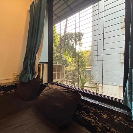 Khar West 3rk For 6ppl Near The Station *