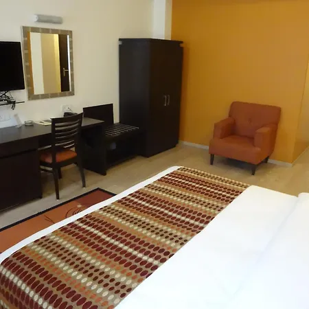 Chateau Windsor - Marine Drive Hotel