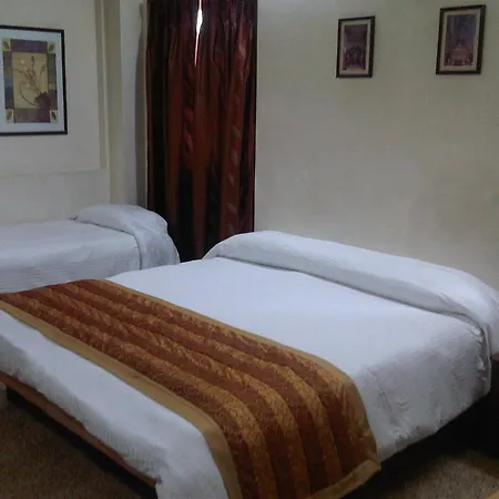 Chateau Windsor - Marine Drive Hotel
