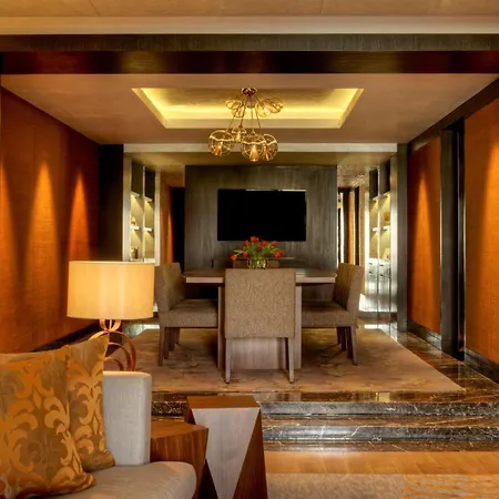 Grand Hyatt And Residences 5* Mumbai