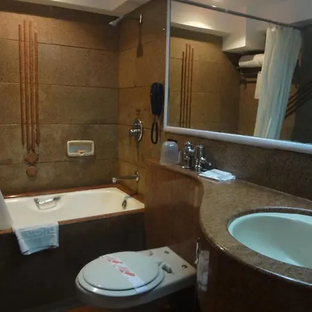 Midtown Pritam 3*