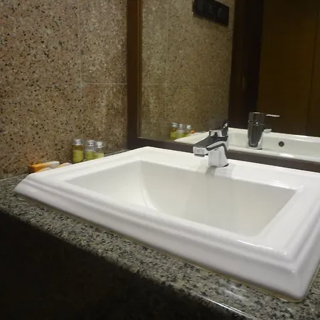 Hotel Midtown Pritam Mumbai
