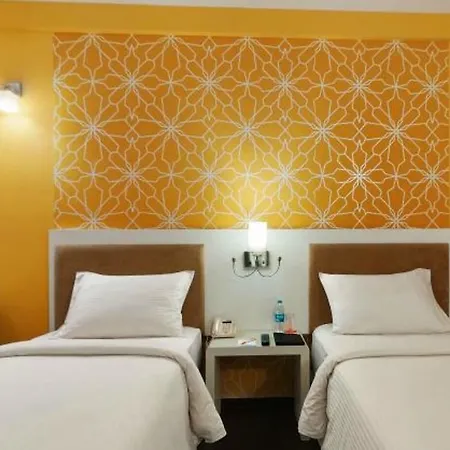Kohinoor Elite Near Bkc Hotel 4*
