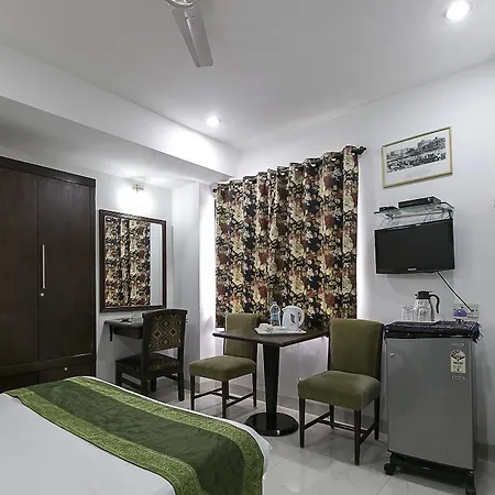 Hotel Treebo Trend New Castle 3*