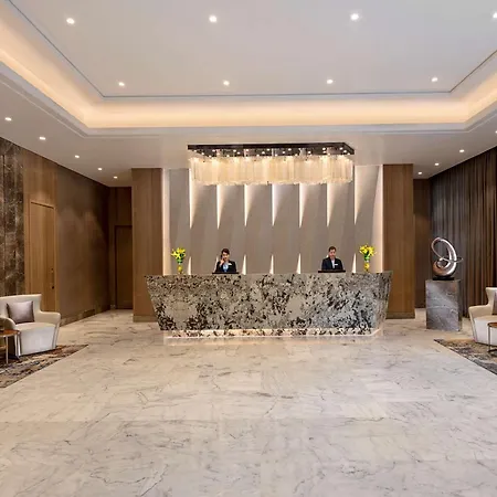 Radisson Andheri Midc 5*