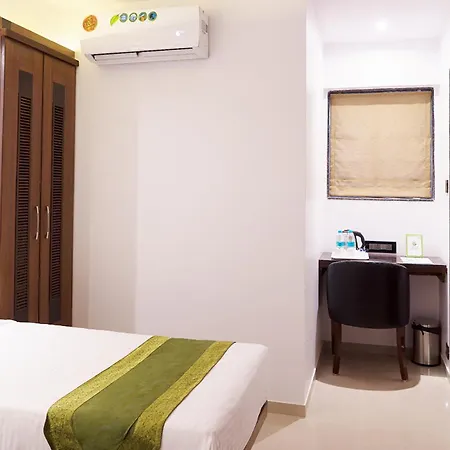 Treebo Olive Near Bkc 3*