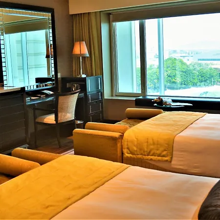 Taj Santacruz 5* Mumbai