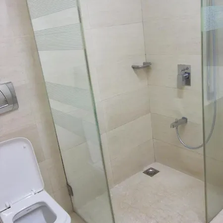 Hotel Elphinstone 3*