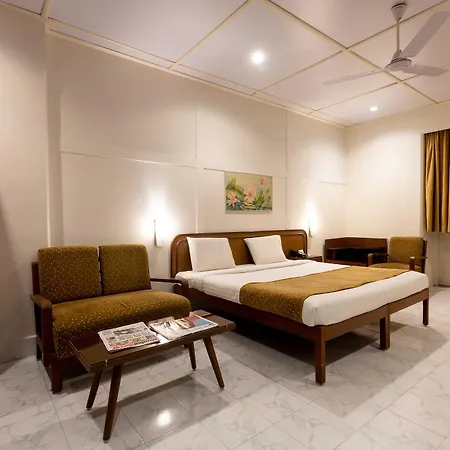 Hotel Grand - Ballard Estate, 3*