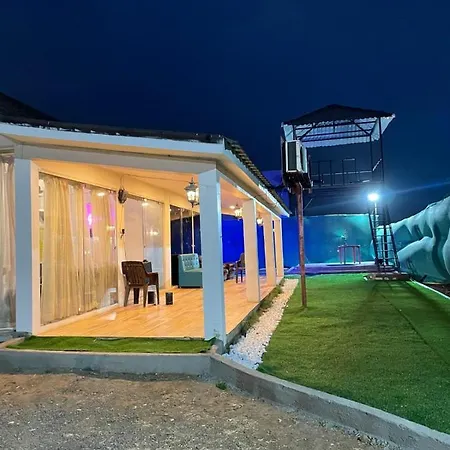 The White House Villa