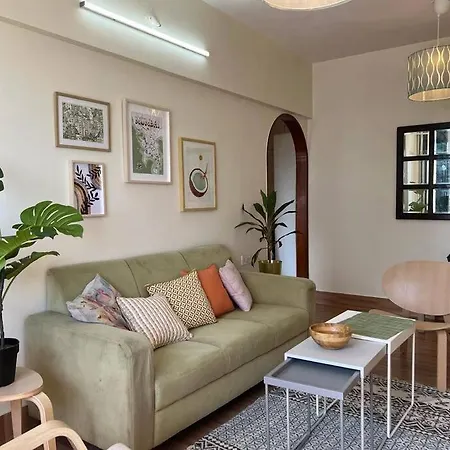 Apartment Mon Desire 5, Perry Cross Rd, Bandra West By Connekt Homes *