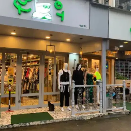 Jastcon, 19th Rd, Khar, Ambedkar Colony By Connekt Homes *