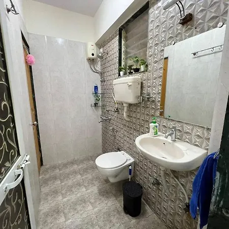 Jastcon, 19th Rd, Khar, Ambedkar Colony By Connekt Homes Apartment