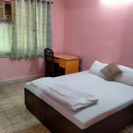 Apartment Nazareth Nikhetan /saraswati /jivan Vijay *