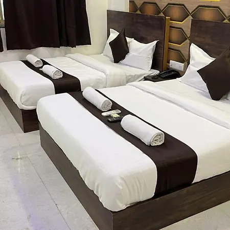 Plaza - Prabhadevi Dadar 3* Mumbai